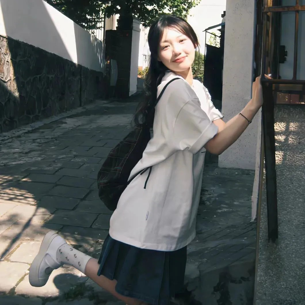 逐月之月