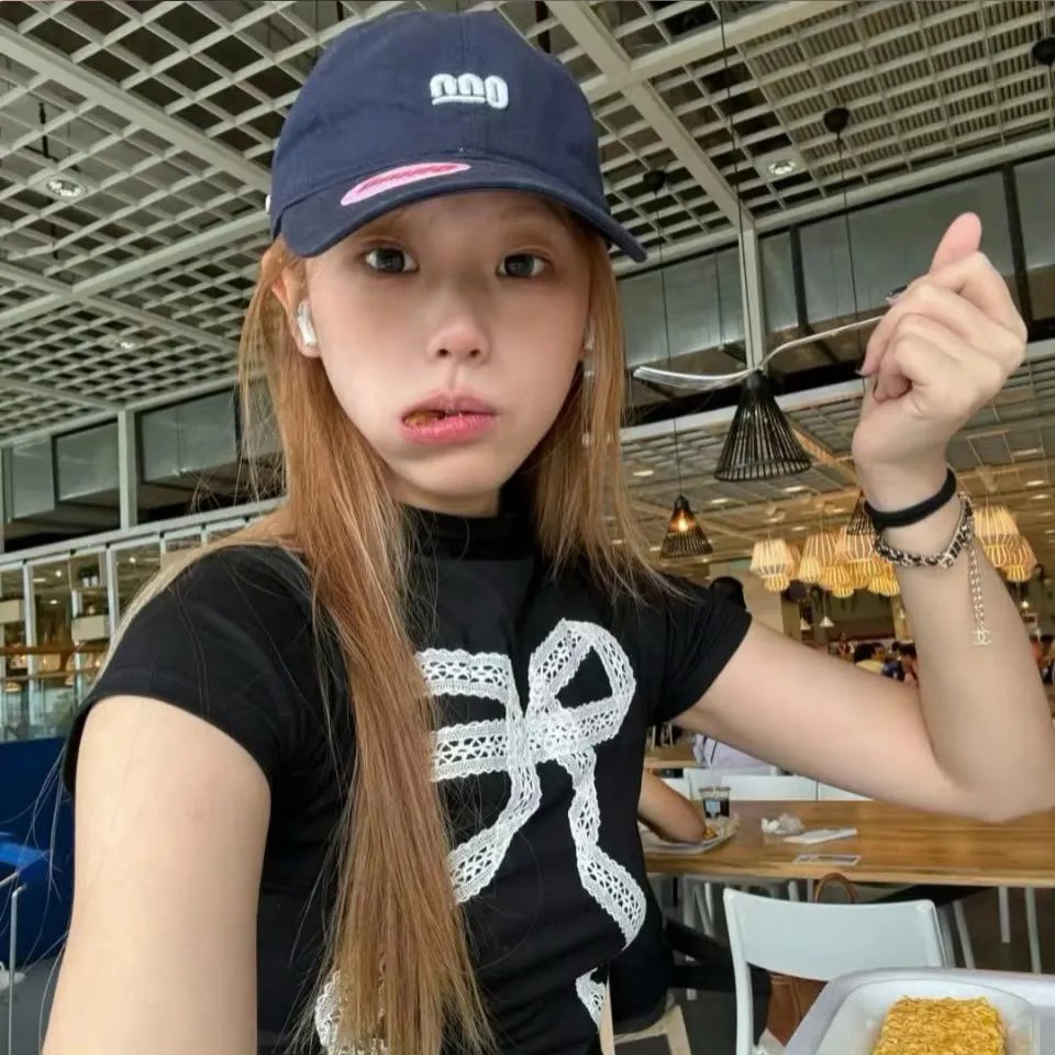 情牵玫瑰园